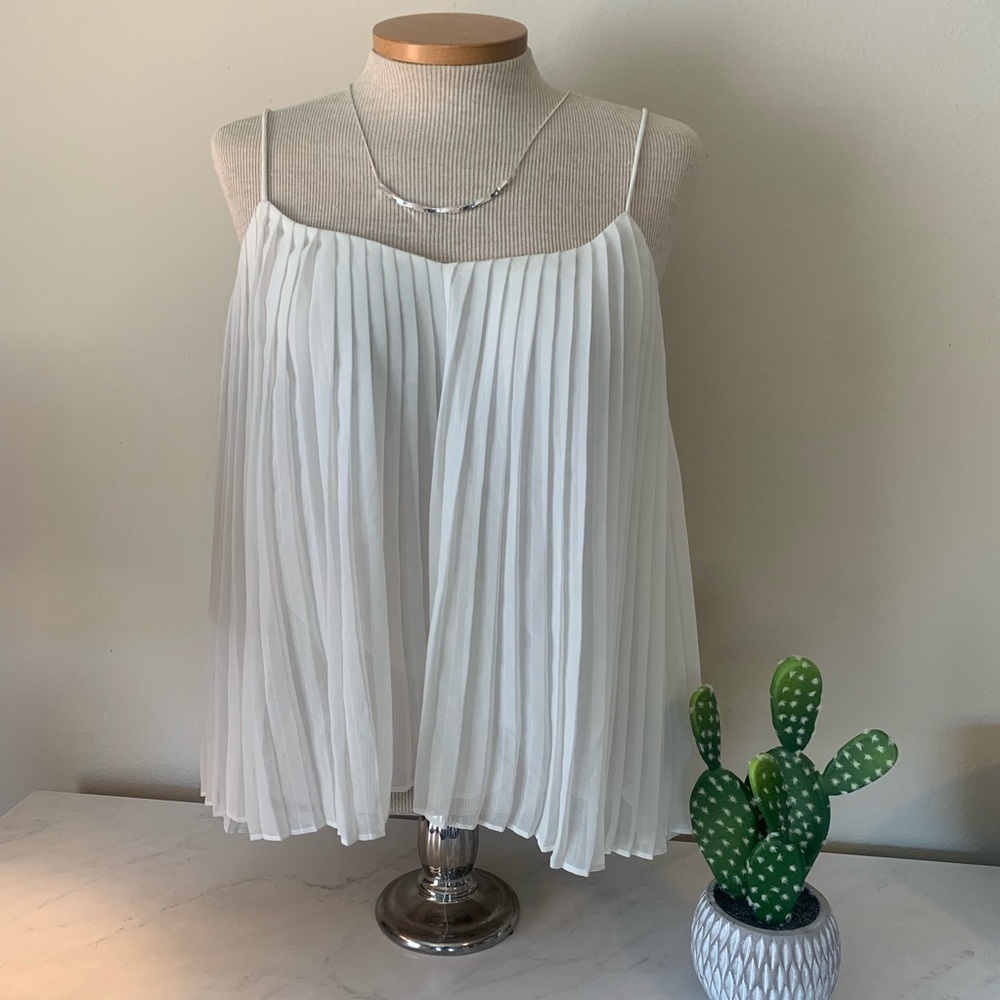 Abercrombie & Fitch Dressy White Camisole